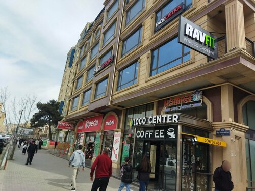 Smirnova kochasidagi samimiy salon