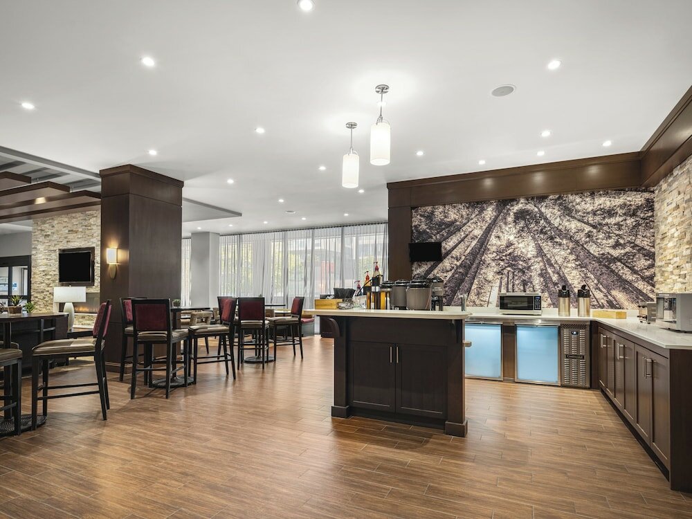 Фото Staybridge Suites Seattle - South Lake Union, an Ihg Hotel