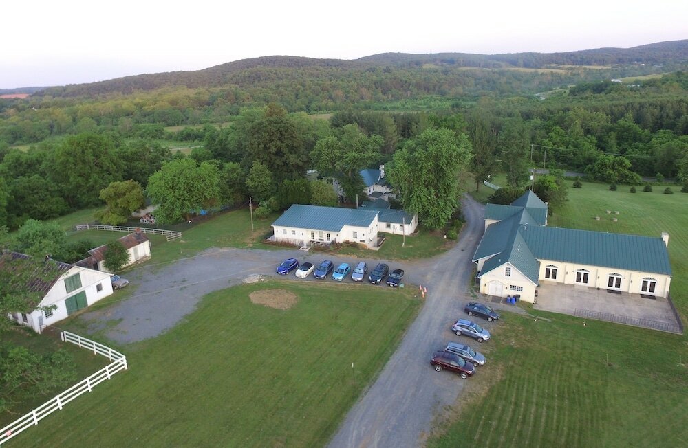 Фото Briar Patch Bed & Breakfast Inn