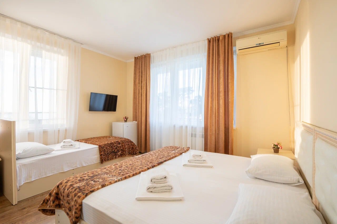 Фото Сансет Хилл Аллама групп