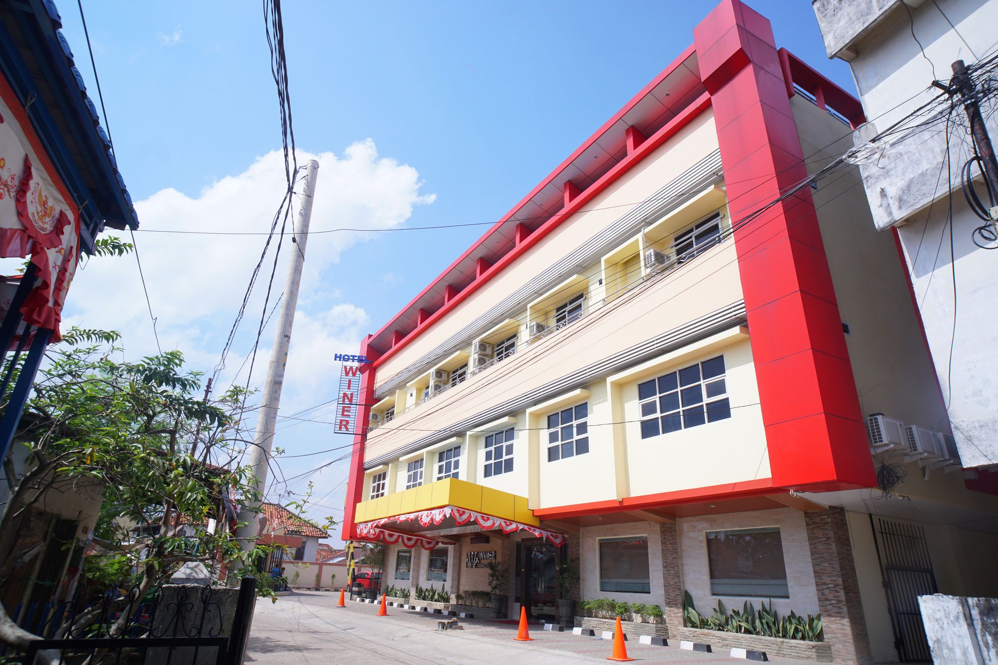 Фото Oyo 147 Hotel Winer