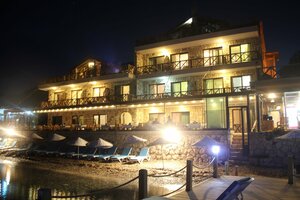Tasada Otel (İzmir, Karaburun, İskele Mah., Liman Cad., 76/1), hotel
