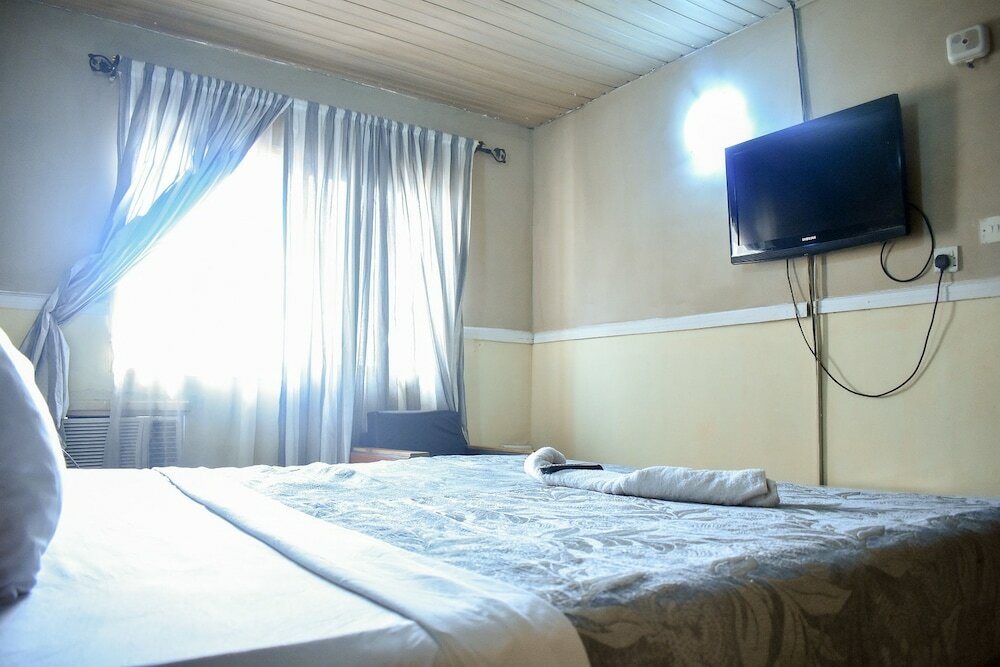 Фото Ashosh Hotel