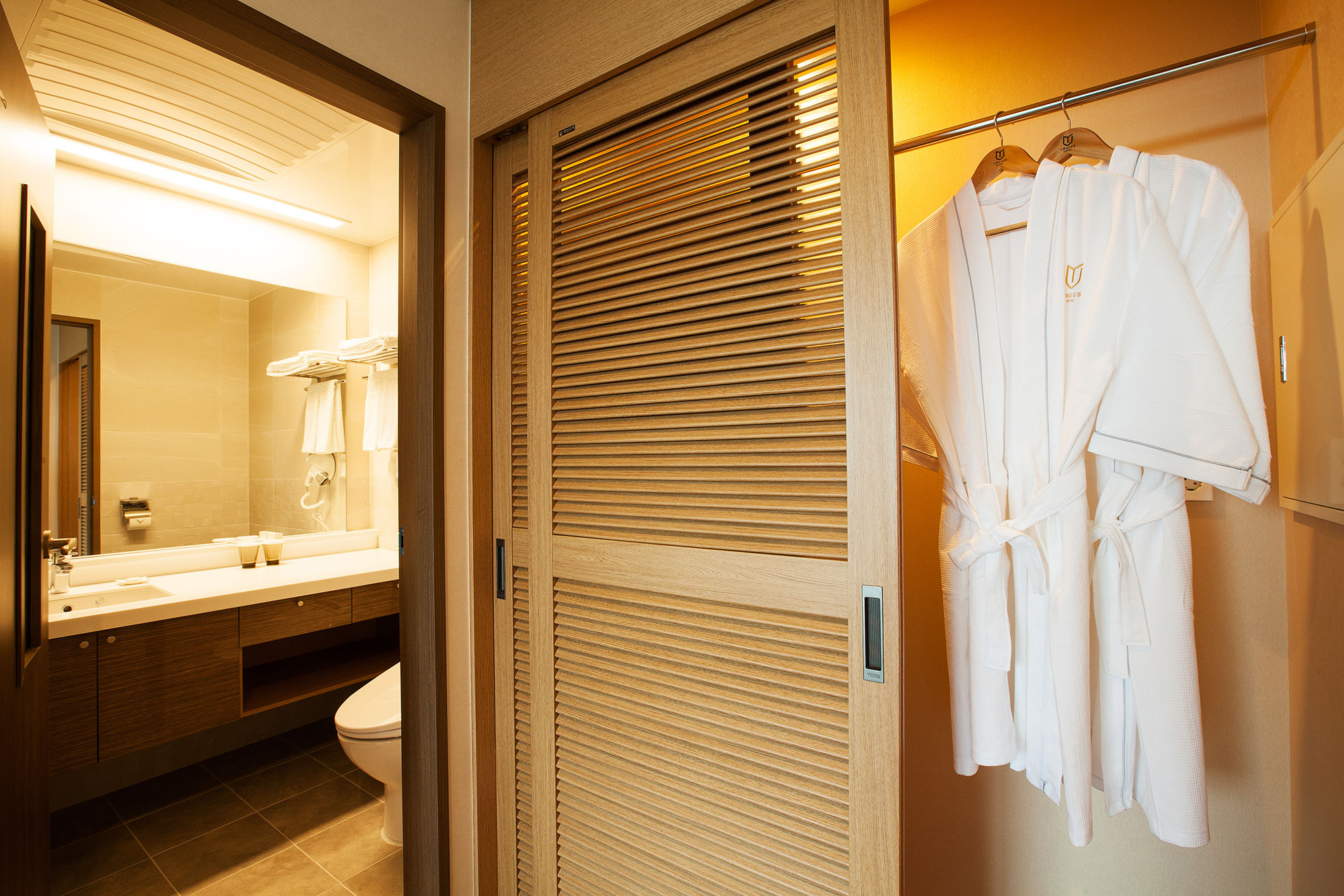 Фото You Us Hotel