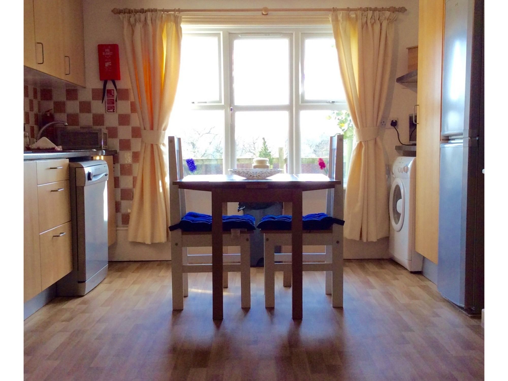 Фото Humphries Cross Apartments