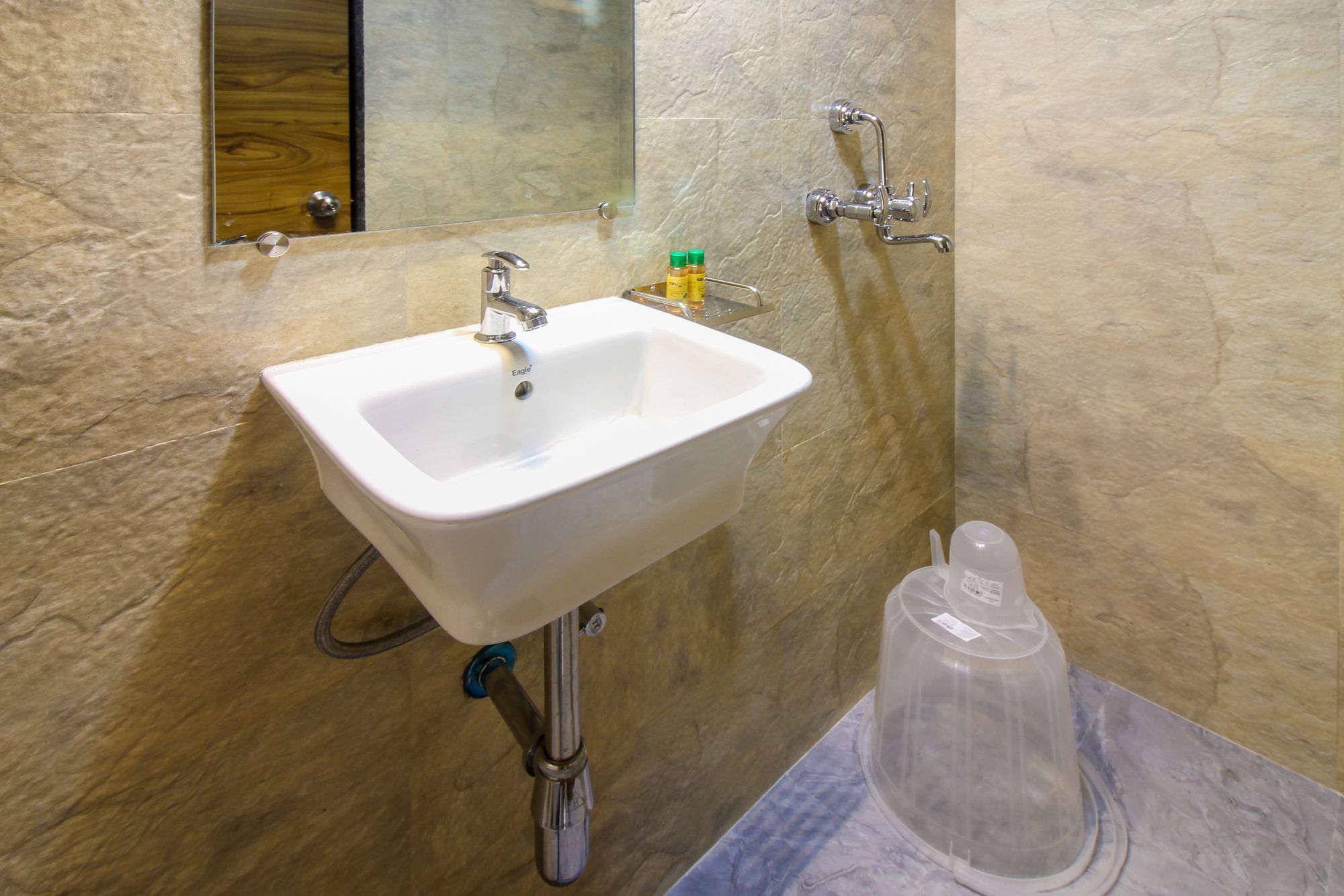 Фото Fabhotel Amour