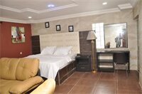 Фото Inglesias Suites