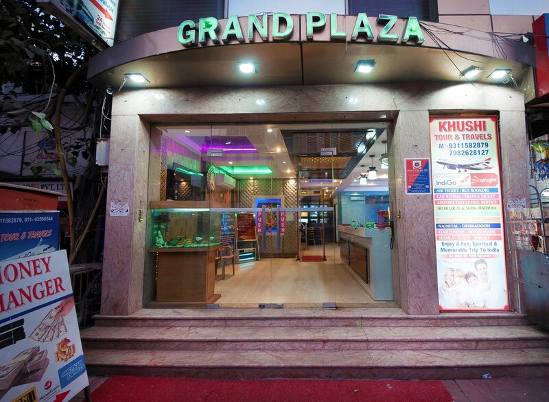 Гостиница Hotel Grand Plaza в Дели