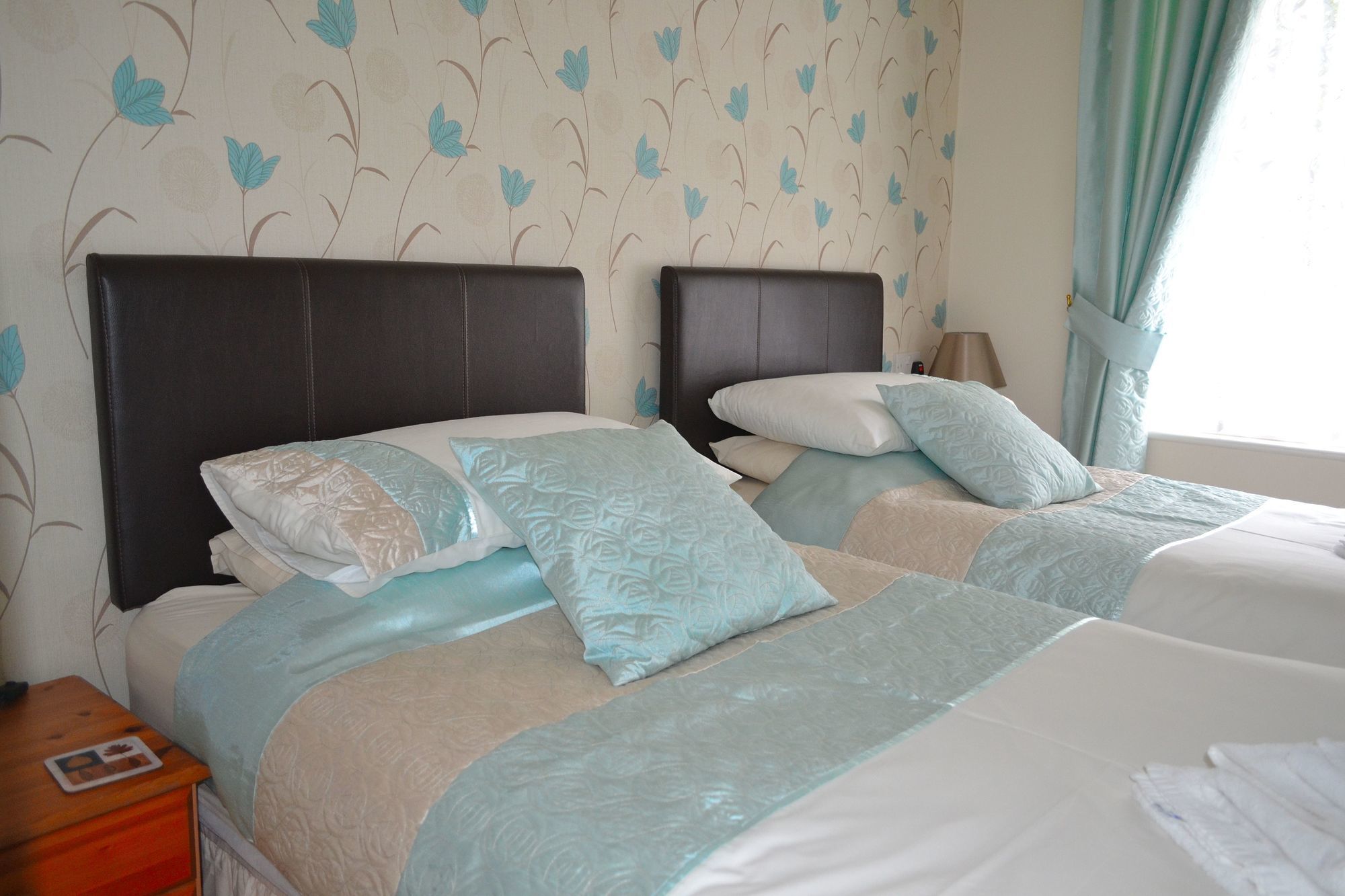 Фото The Sandpiper Guest House