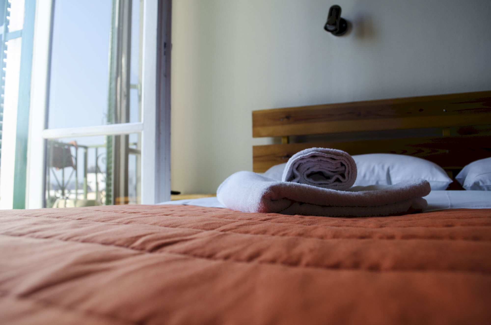 Фото Aegina Hotel