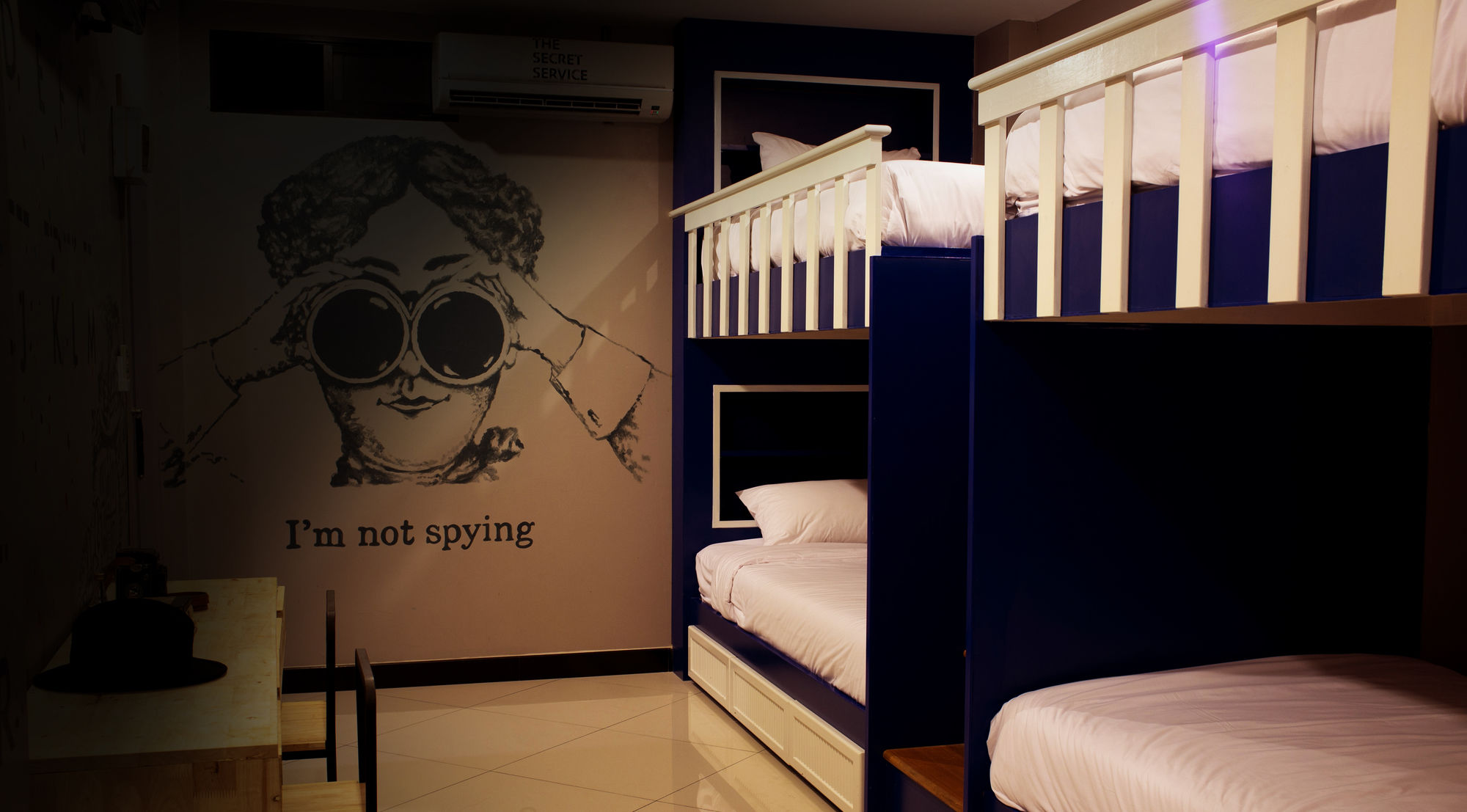 Фото The Secret Service Hotel