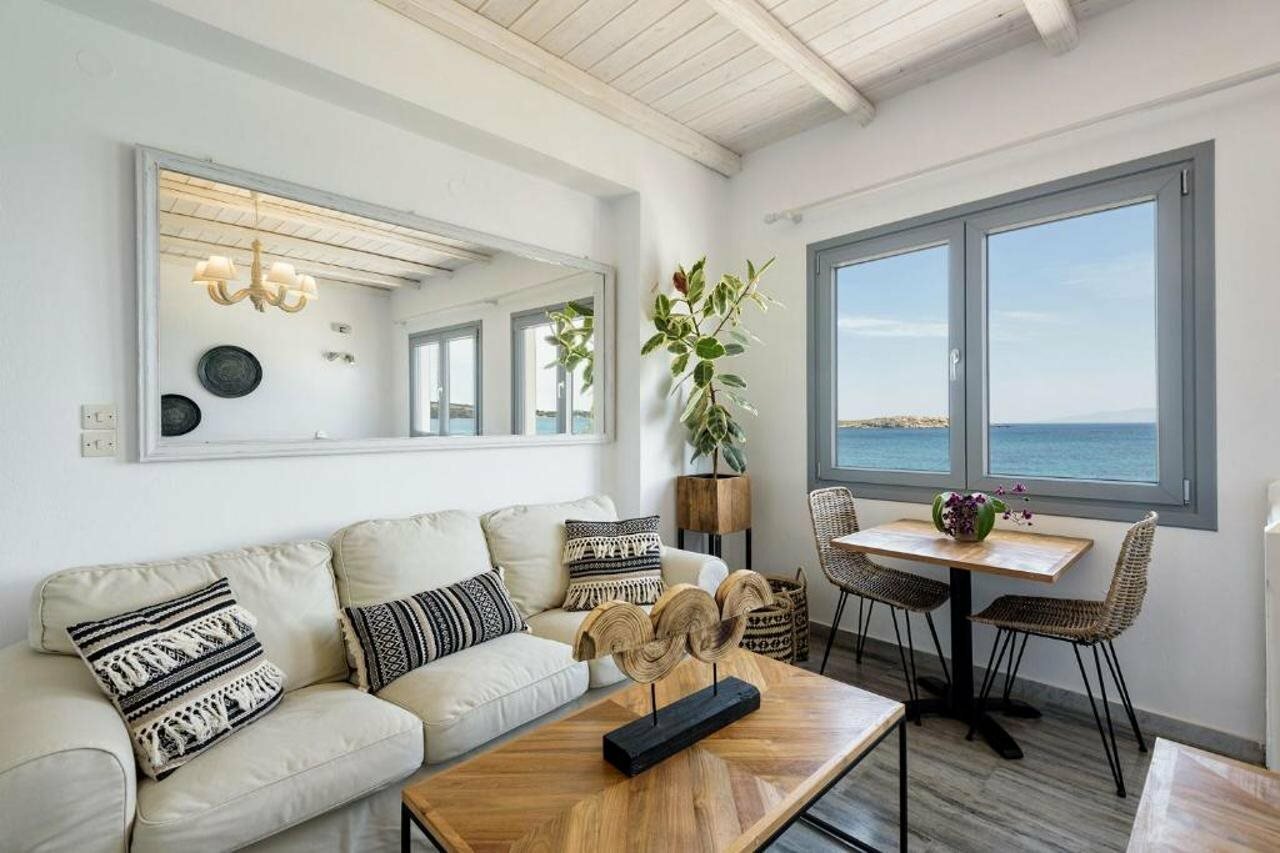 Фото Blue Waves Suites & Apartments To Kyma