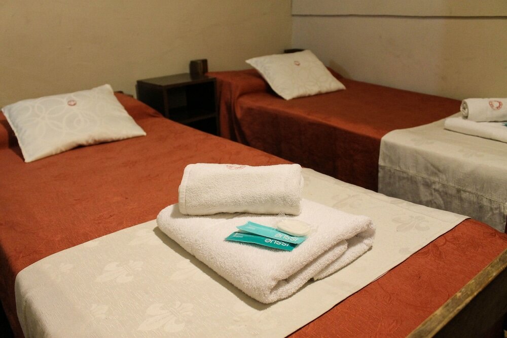 Фото Casi Guemes Hotel