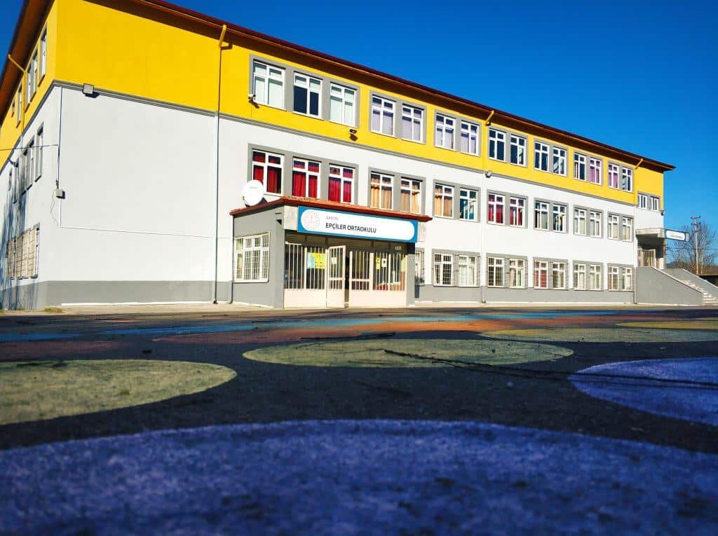 School Epciler Middle School, Bartin, photo