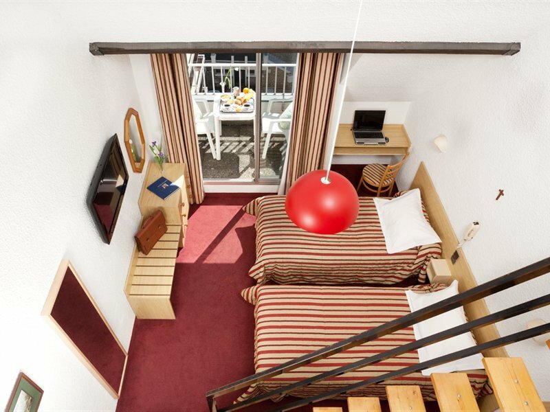 Фото Hotel Roissy Lourdes