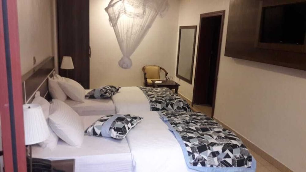 Фото Legend Hotel