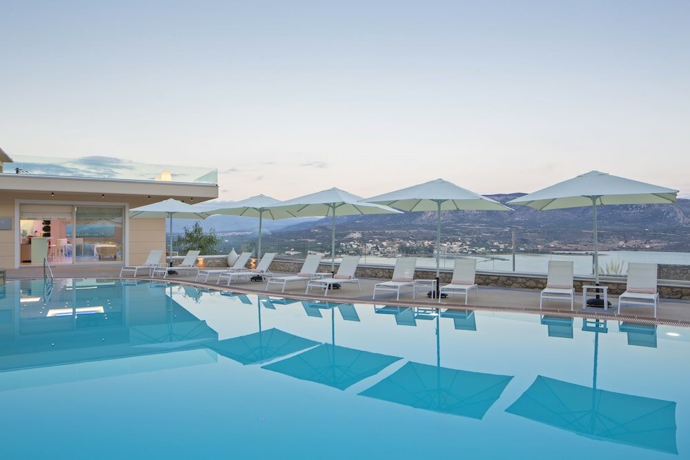 Фото Princess Kyniska Suites