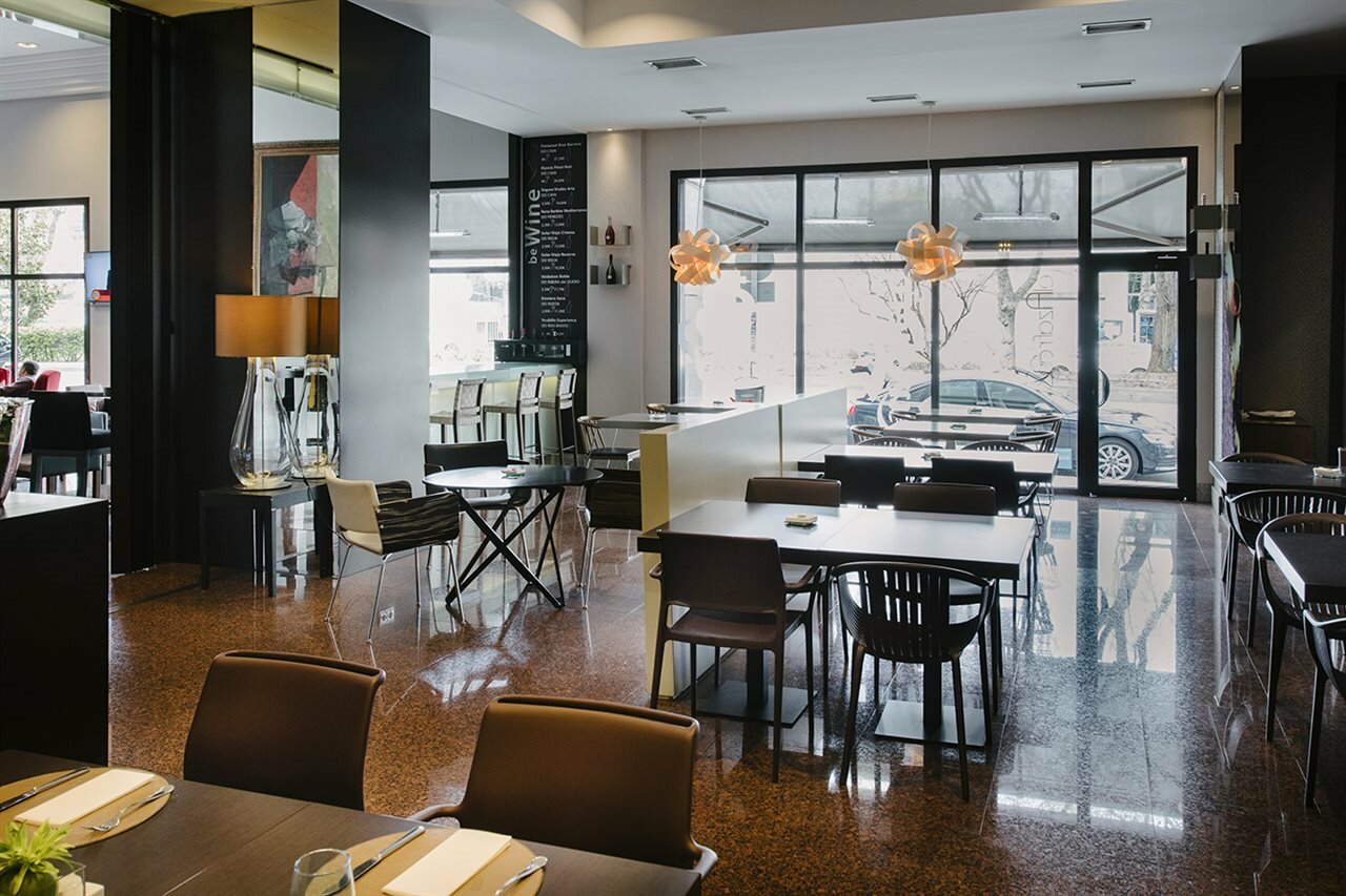 Фото Rafaelhoteles Atocha