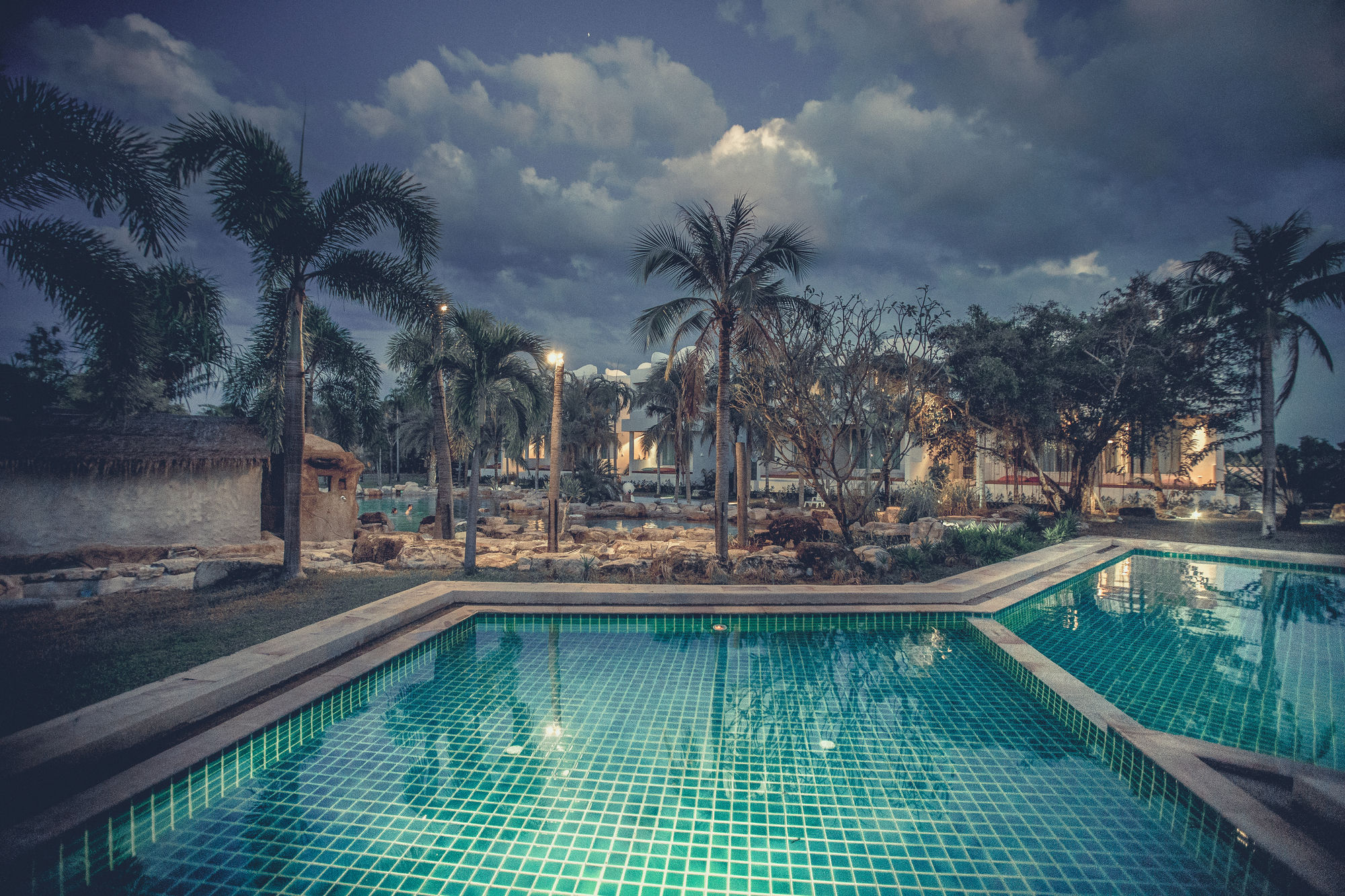 Фото Ohana Resort and Restaurant