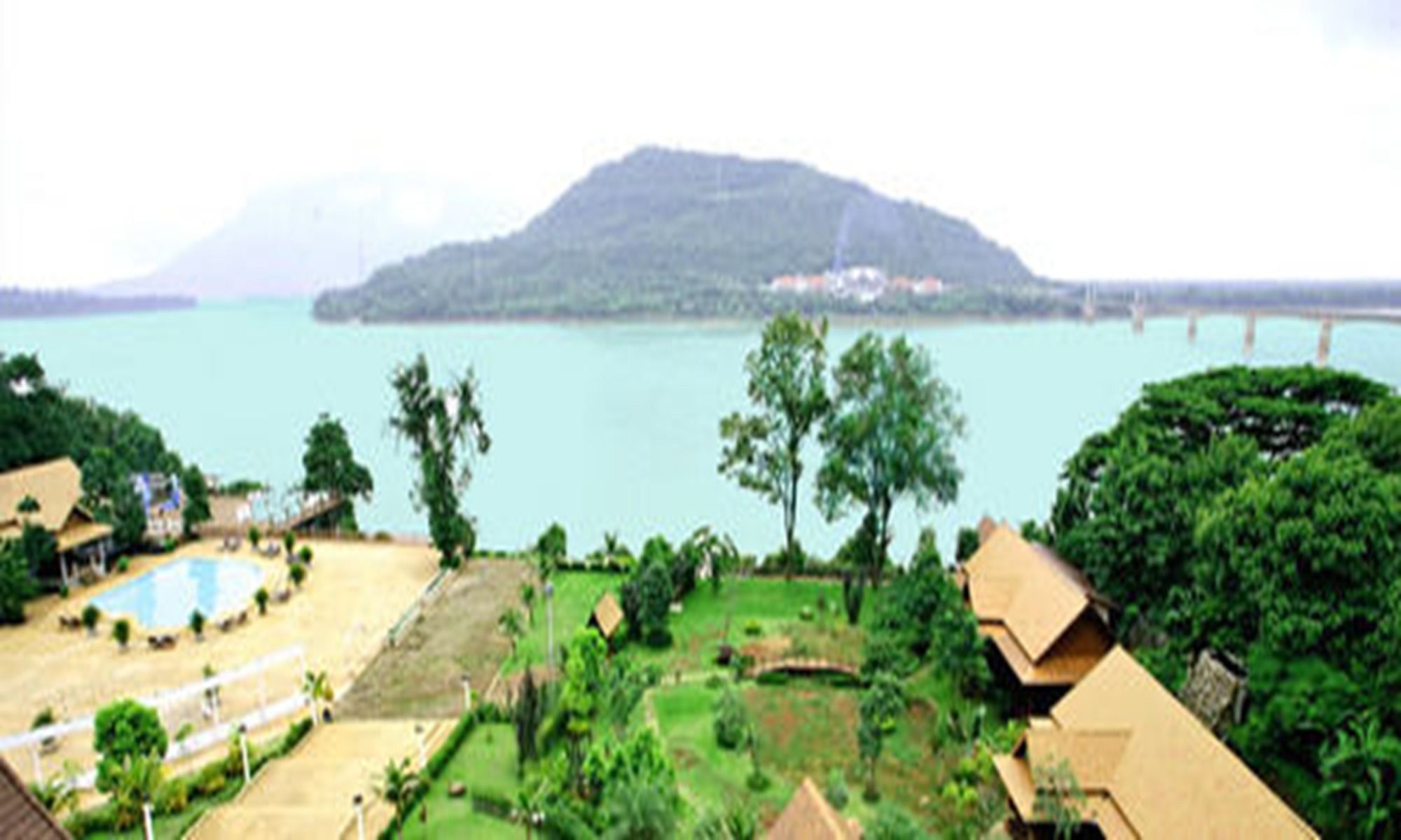 Фото Arawan Riverside Hotel