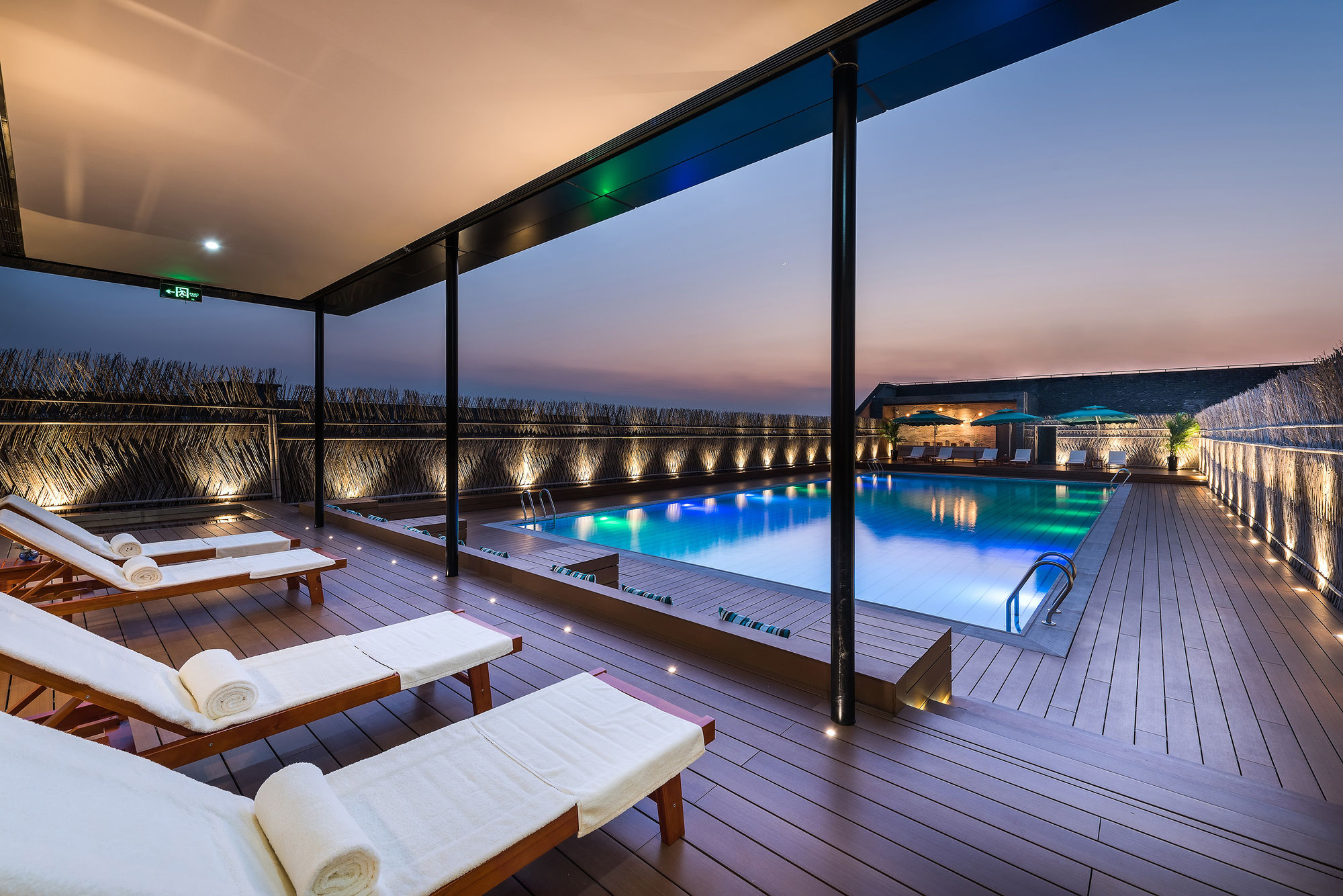 Фото Novotel Shanghai Clover