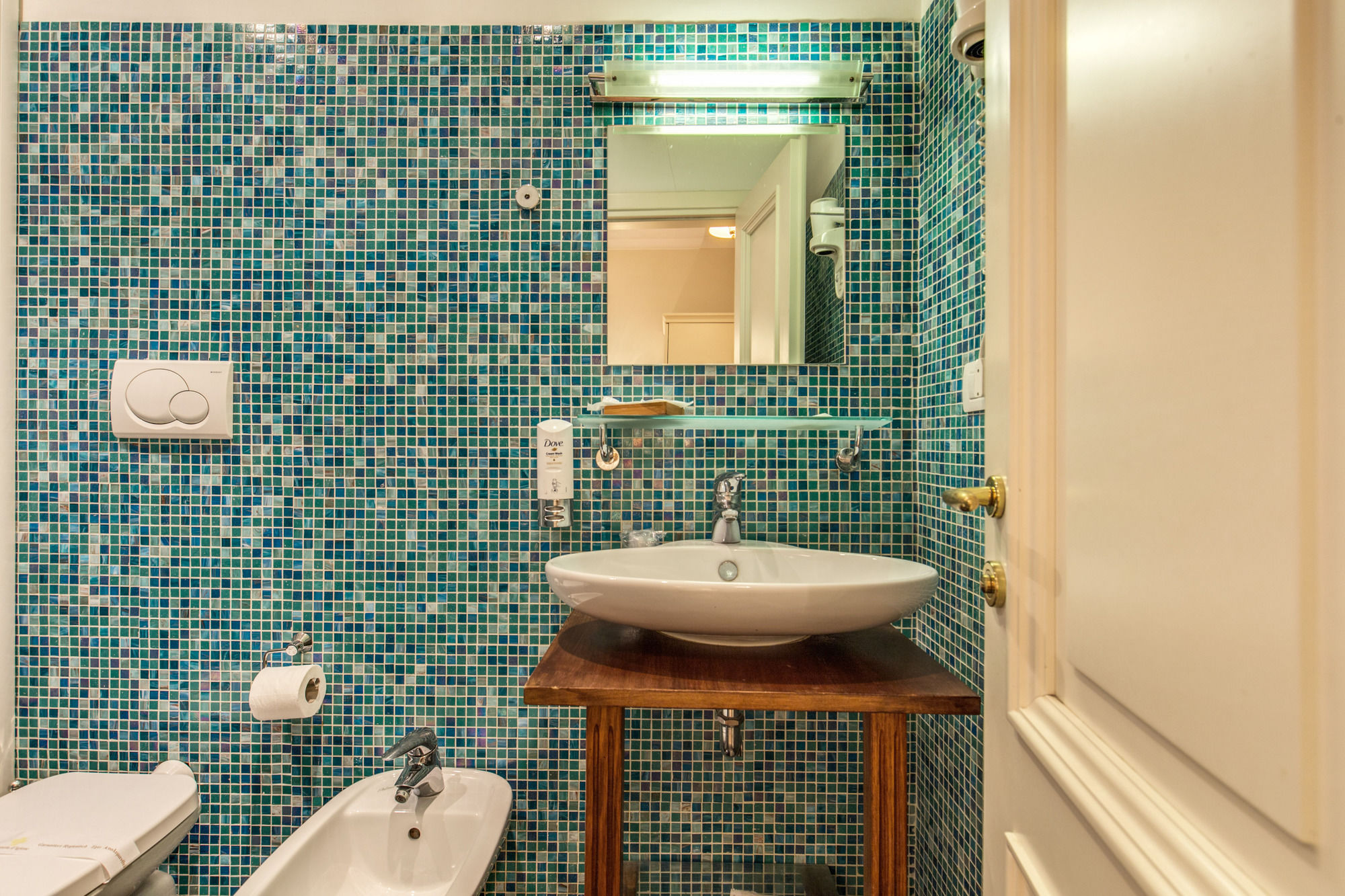 Фото Sacconi Palace Suite Roma