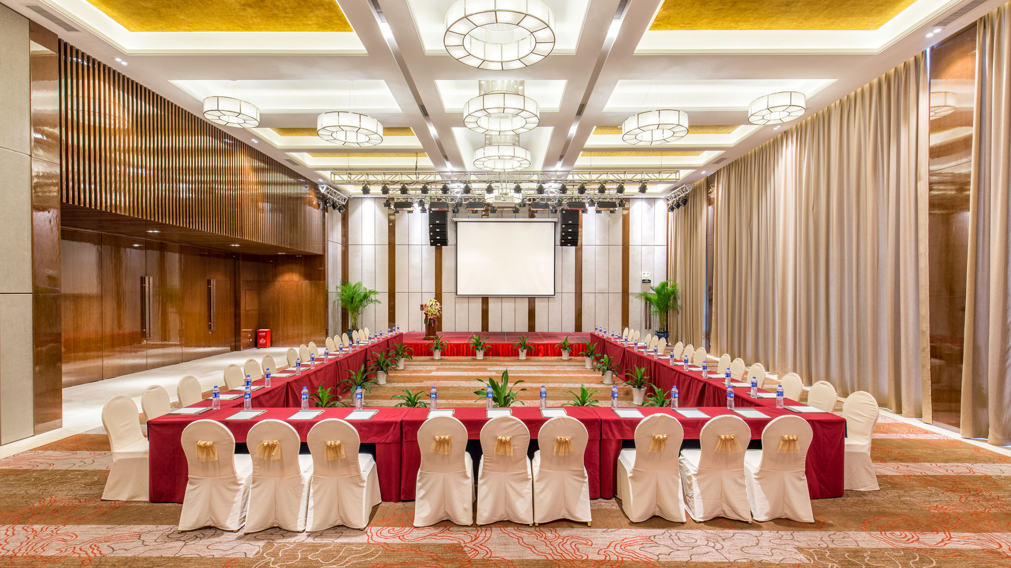 Фото Wanyue Grand Skylight Hotel Shenzhen