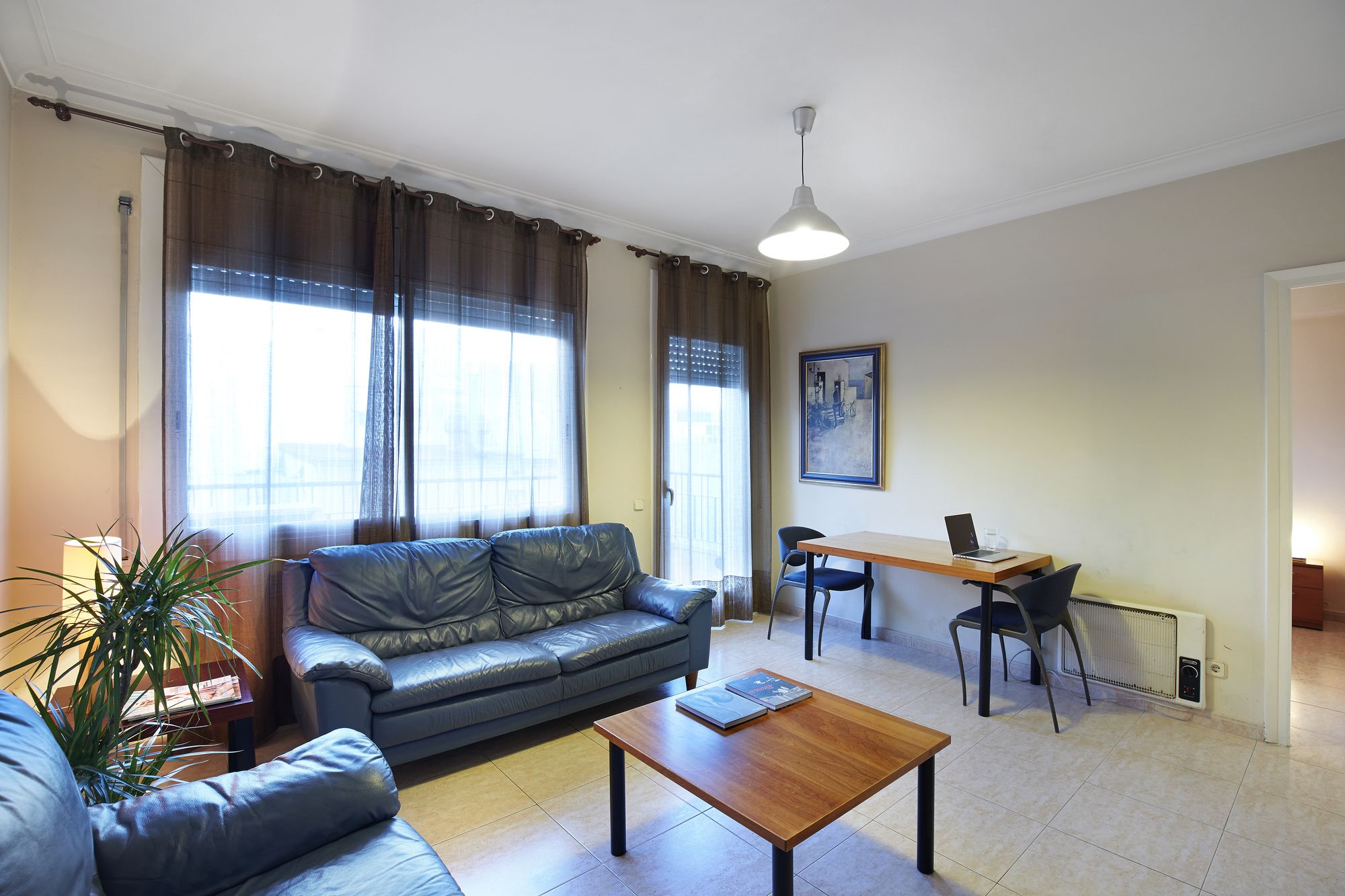 Фото AinB Diagonal Francesc Macia Apartments