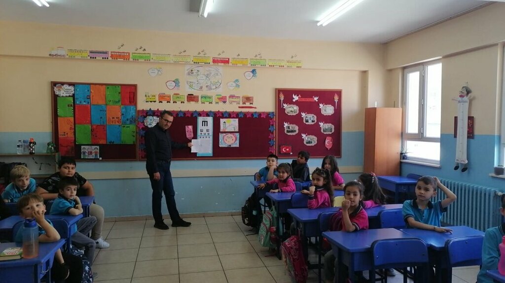 Primary school Mehmet Akif Ersoy Primary School, Balikesir, photo