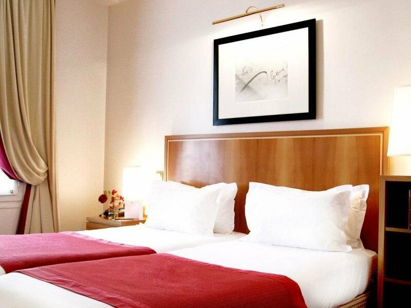 Фото Hotel l'Ormaie