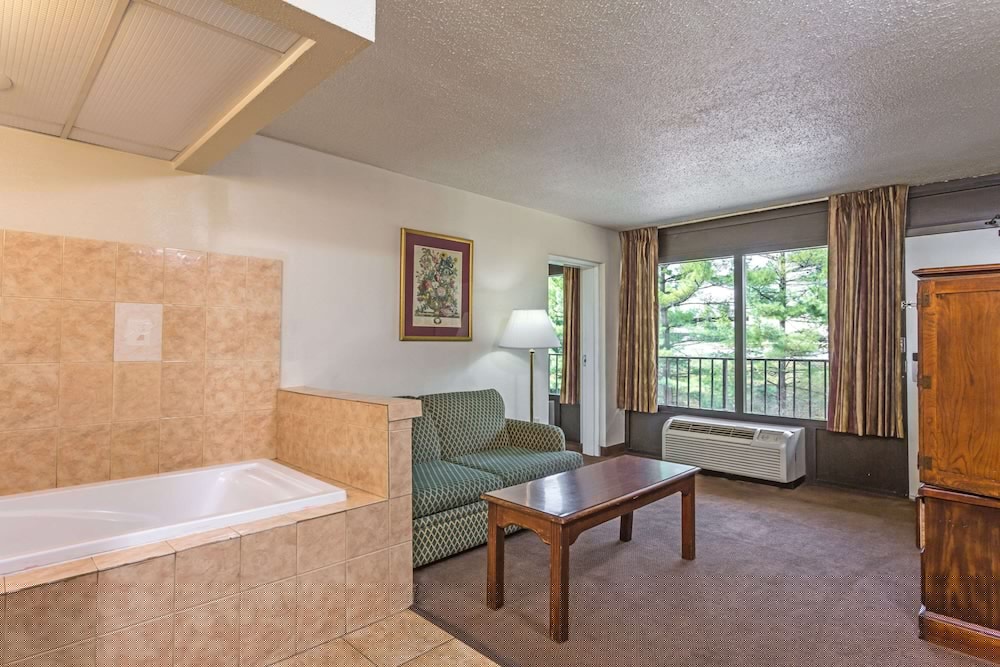 Фото Knights Inn Baltimore