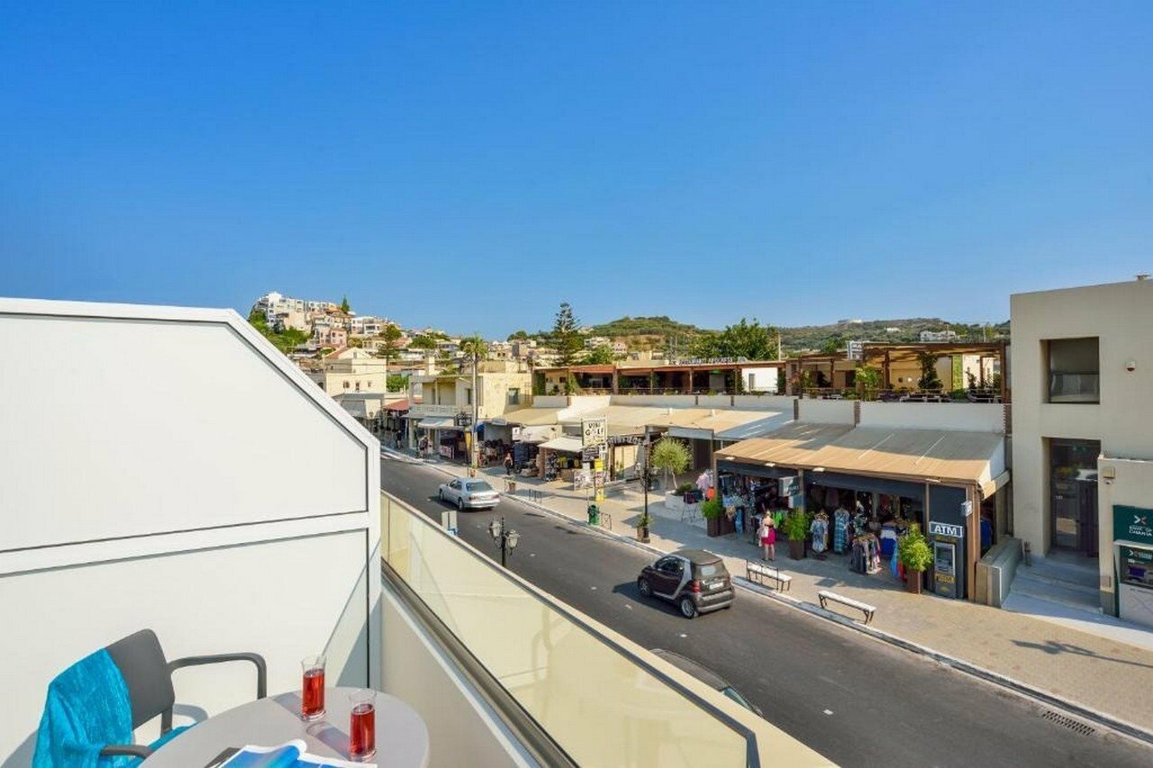 Фото Athina Suites Platanias