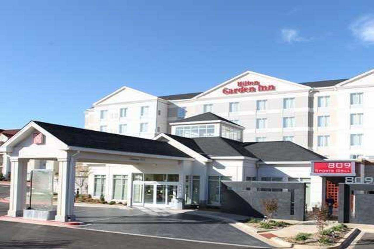 Фото Hilton Garden Inn Oklahoma City Midtown