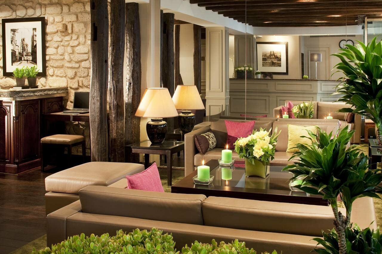 Фото отеля 1