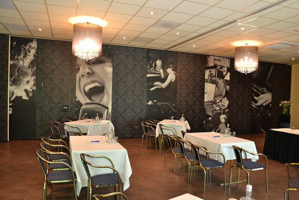 Фото Fletcher Hotel-Restaurant Heiloo