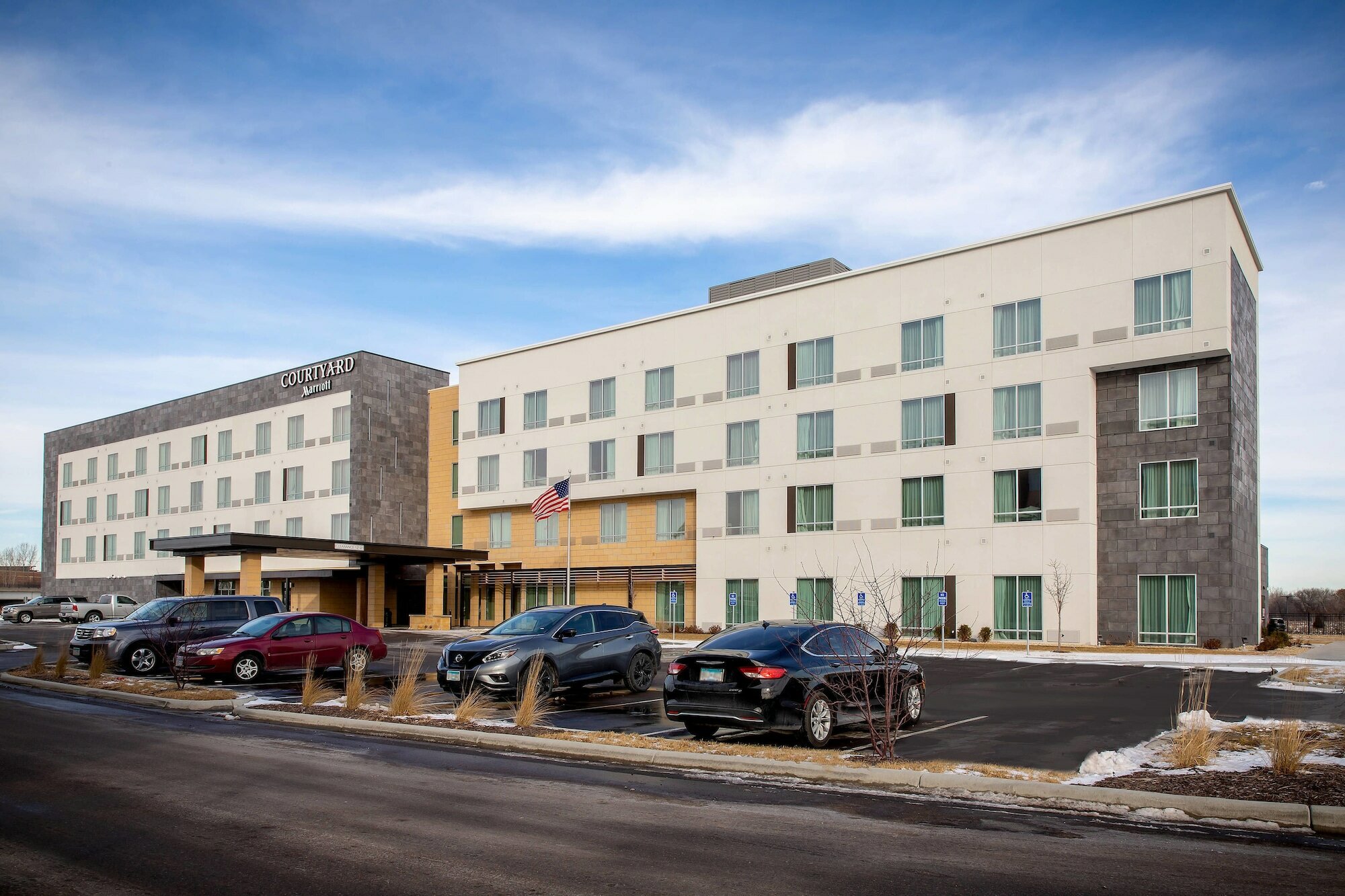 Фото Courtyard by Marriott St Paul Woodbury