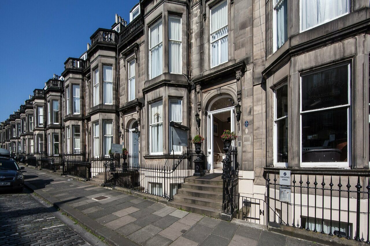 Фото отеля 4