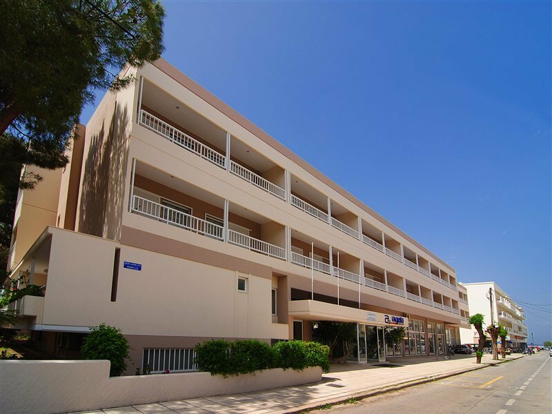 Фото отеля 3