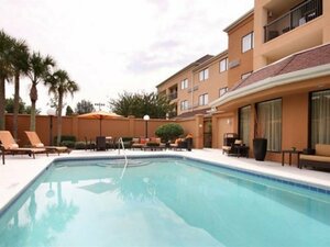 Гостиница Courtyard by Marriott Jacksonville Airport