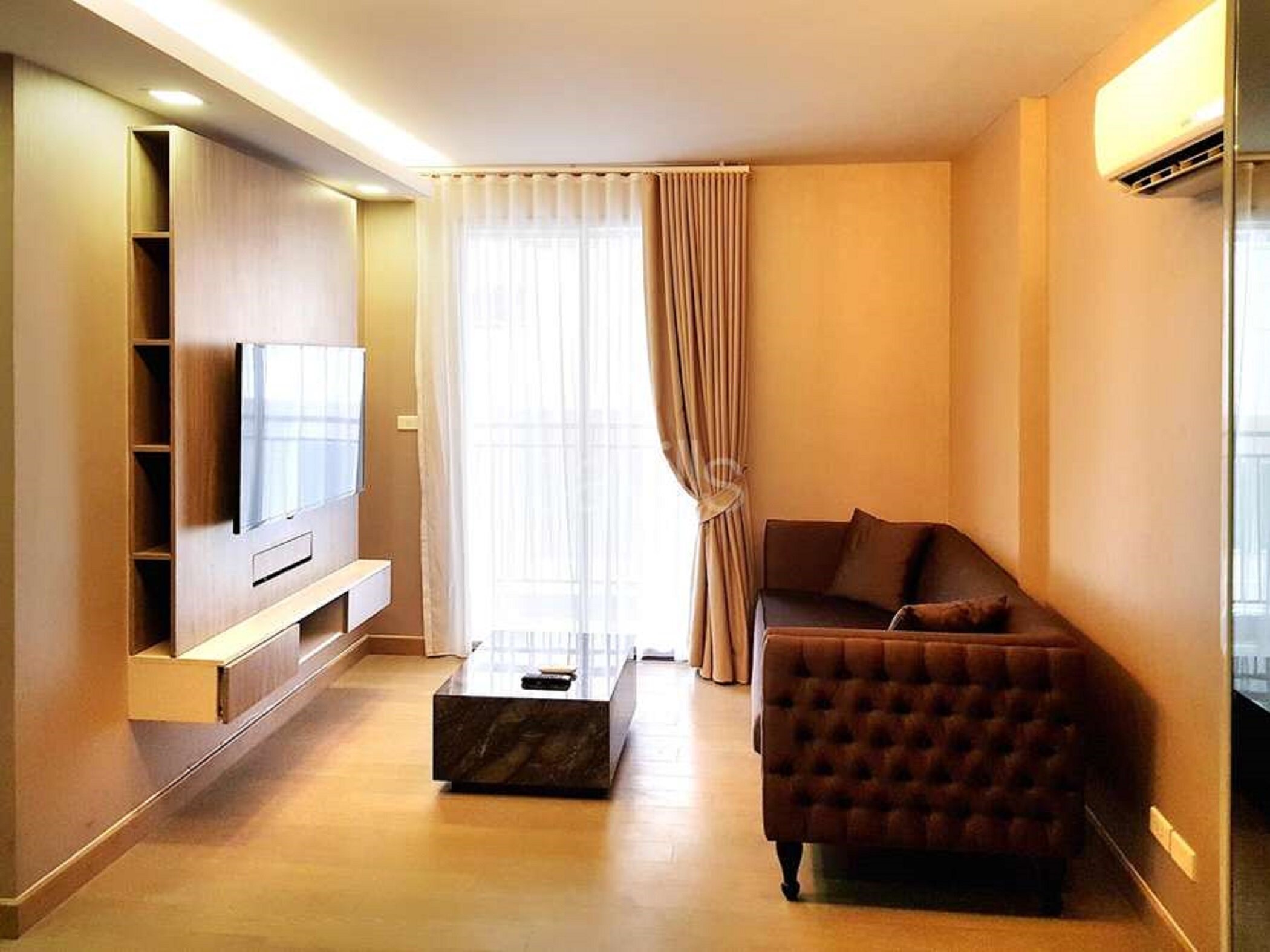 Фото Dazzle Residence