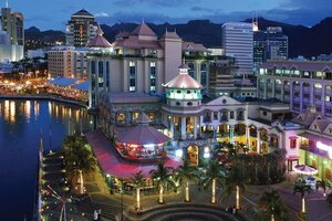 Гостиница Labourdonnais Waterfront Hotel