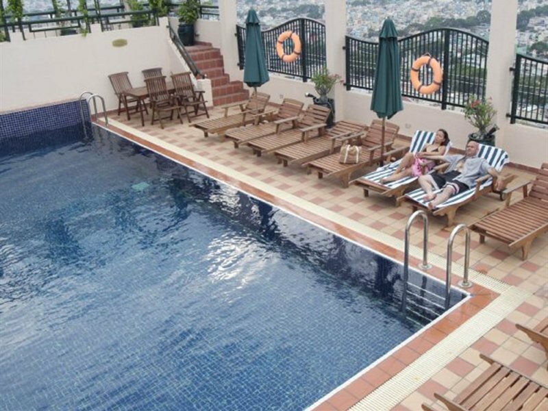 Фото Windsor Plaza Hotel