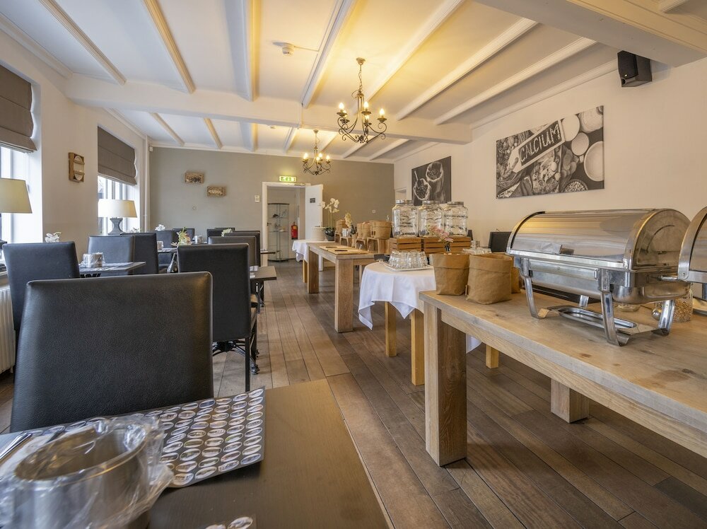 Фото Fletcher Hotel-Restaurant De Burghoeve