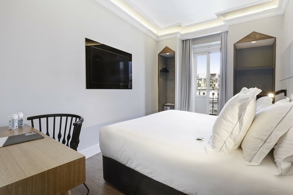 Фото One Shot Recoletos 04