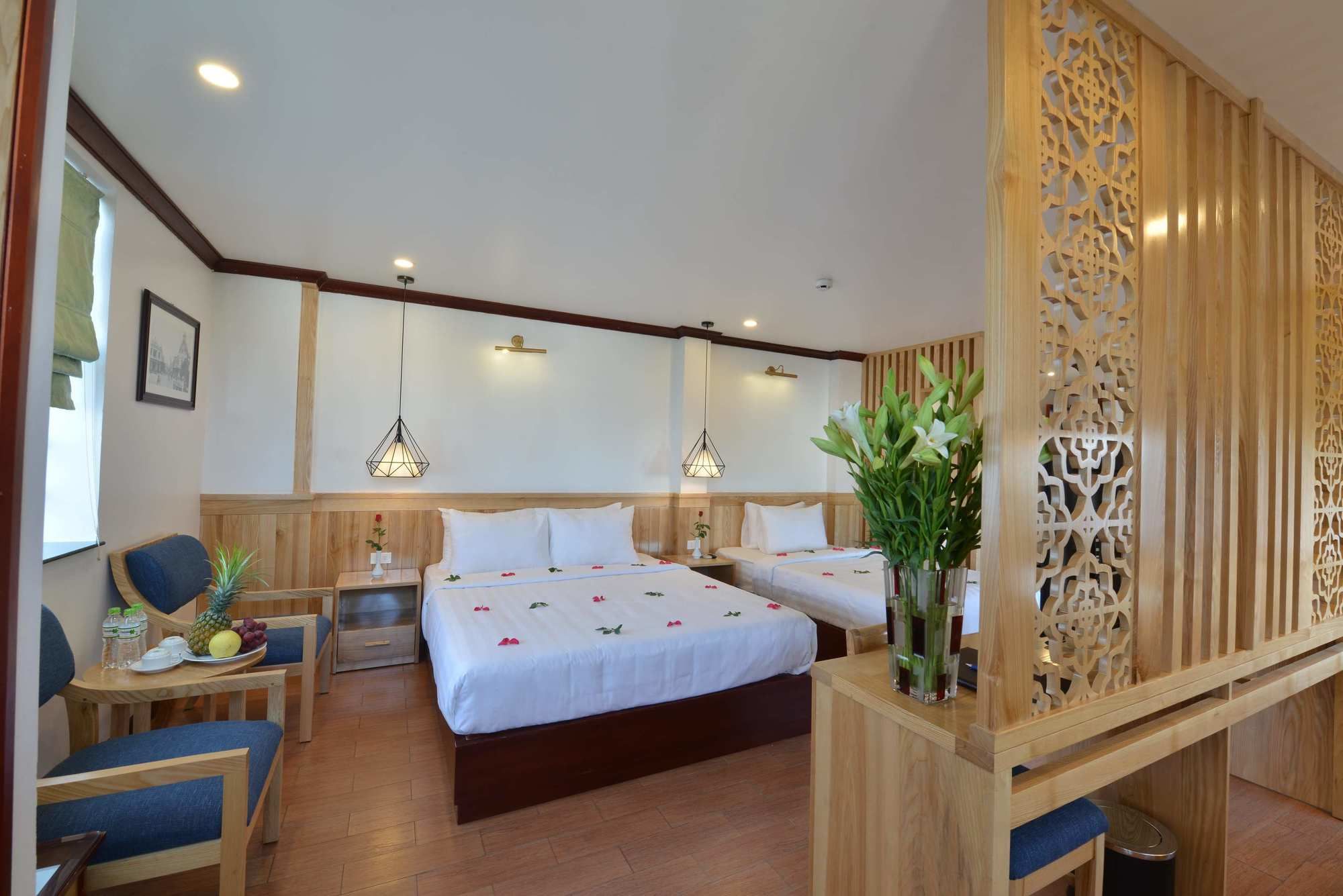 Фото Blue Ha Noi Inn Legend Hotel