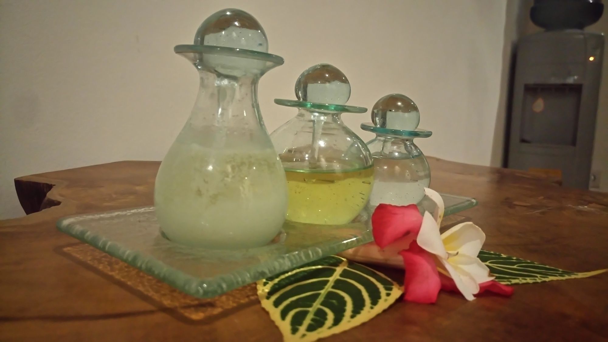 Фото Satriya Cottages