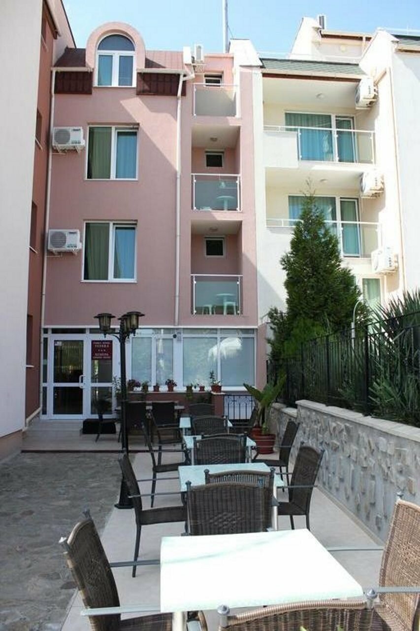 Фото Family Hotel Venera