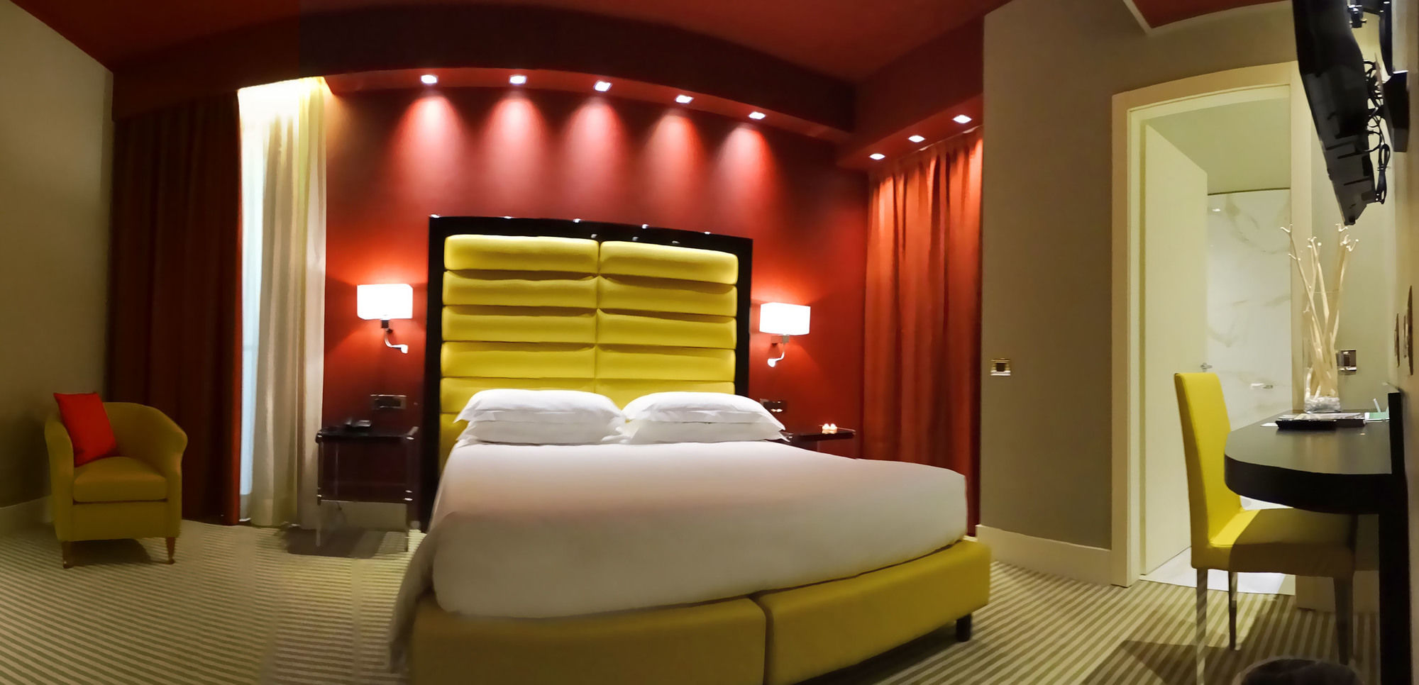 Фото Hotel Touring