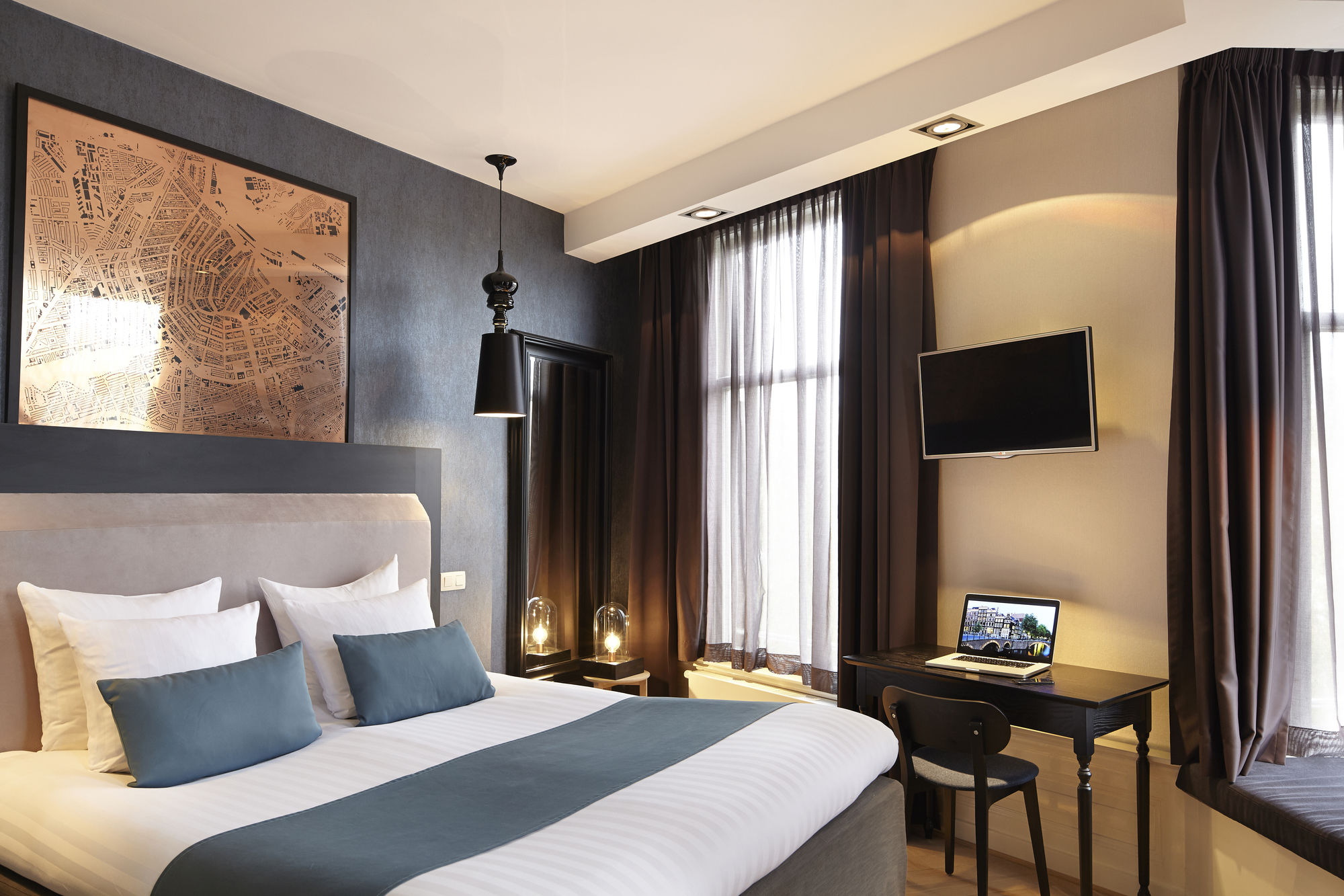 Фото No. 377 House