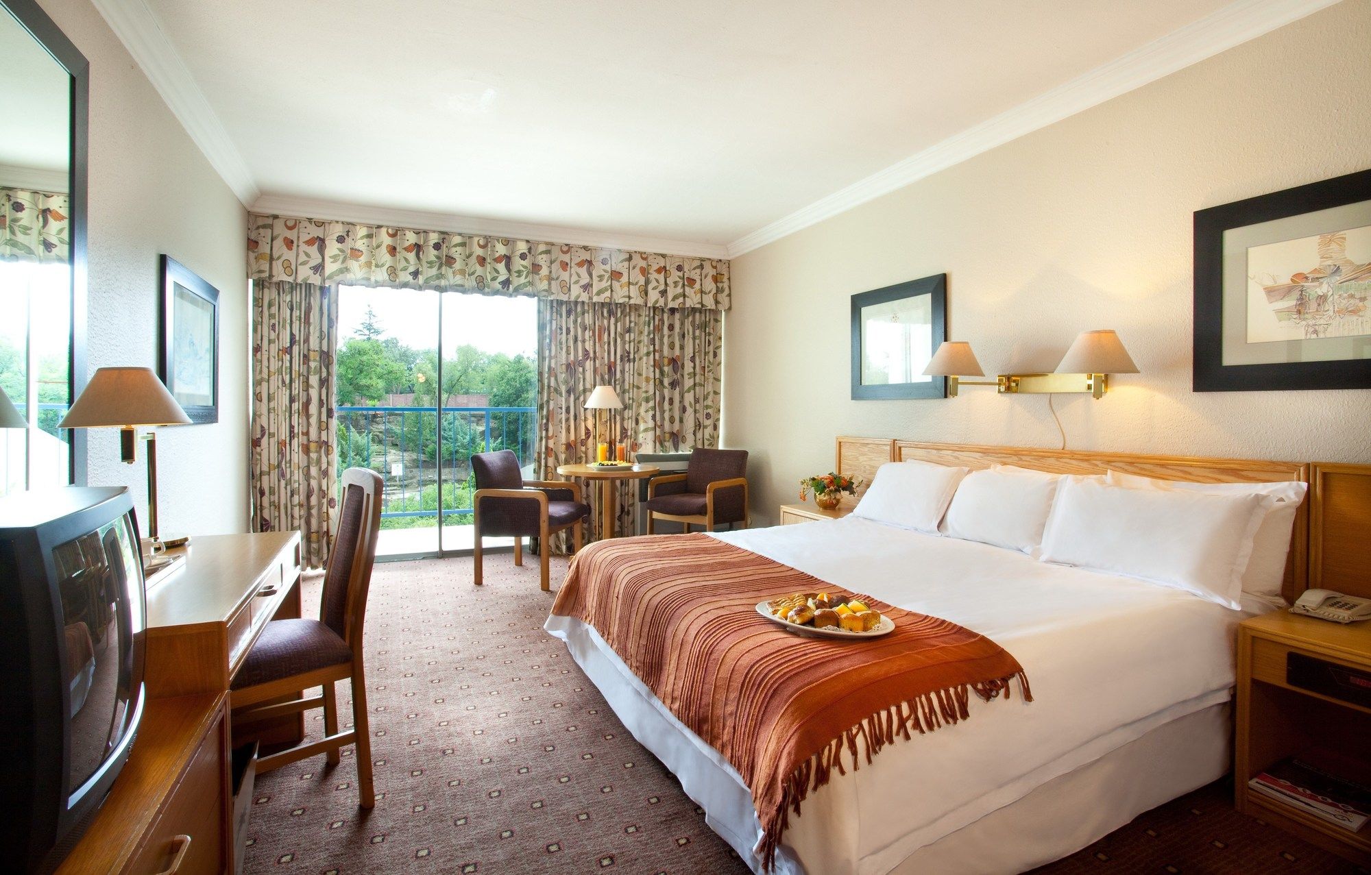 Фото Avani Maseru Hotel